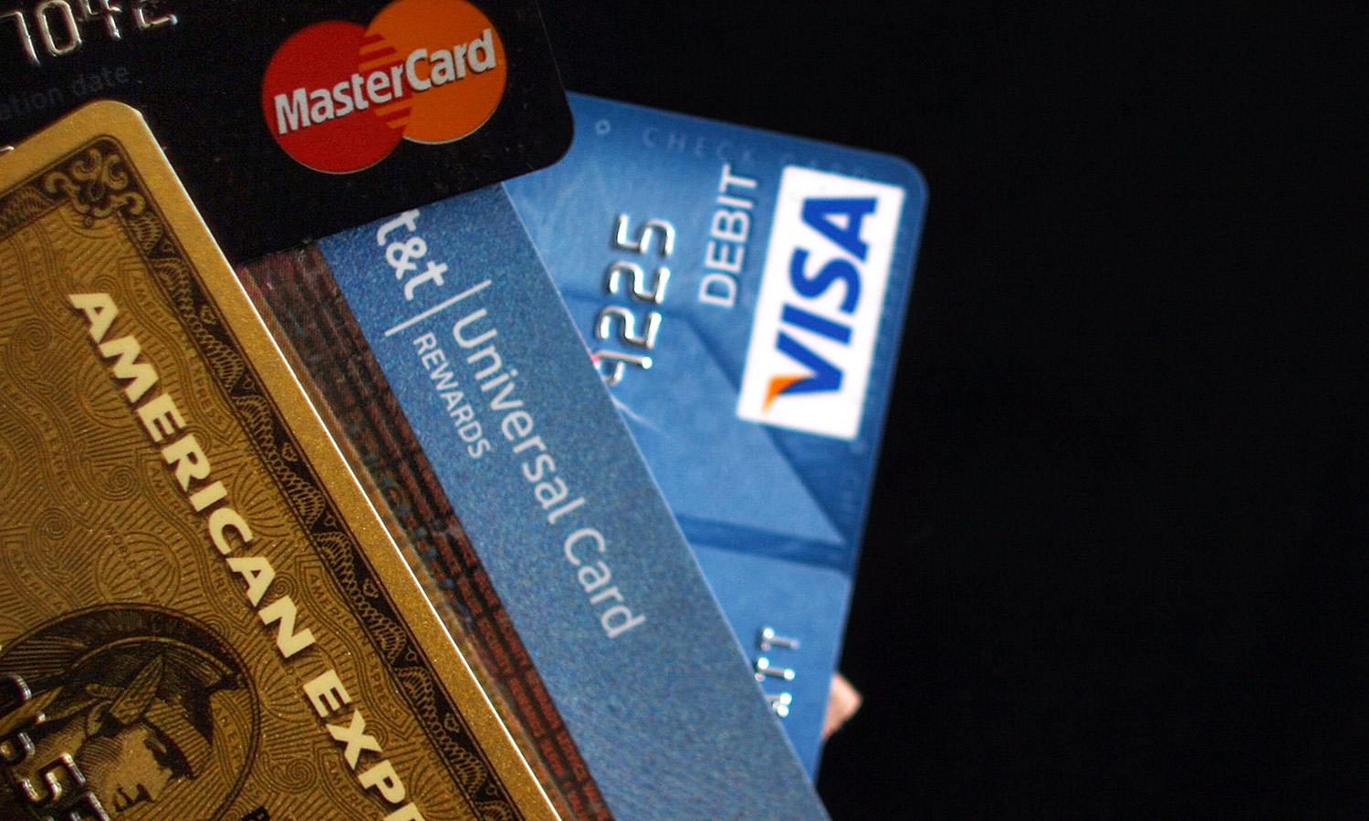 Major U.S. credit cards are seen on May 20, 2009, in New York City. (Spencer Platt/Getty Images)