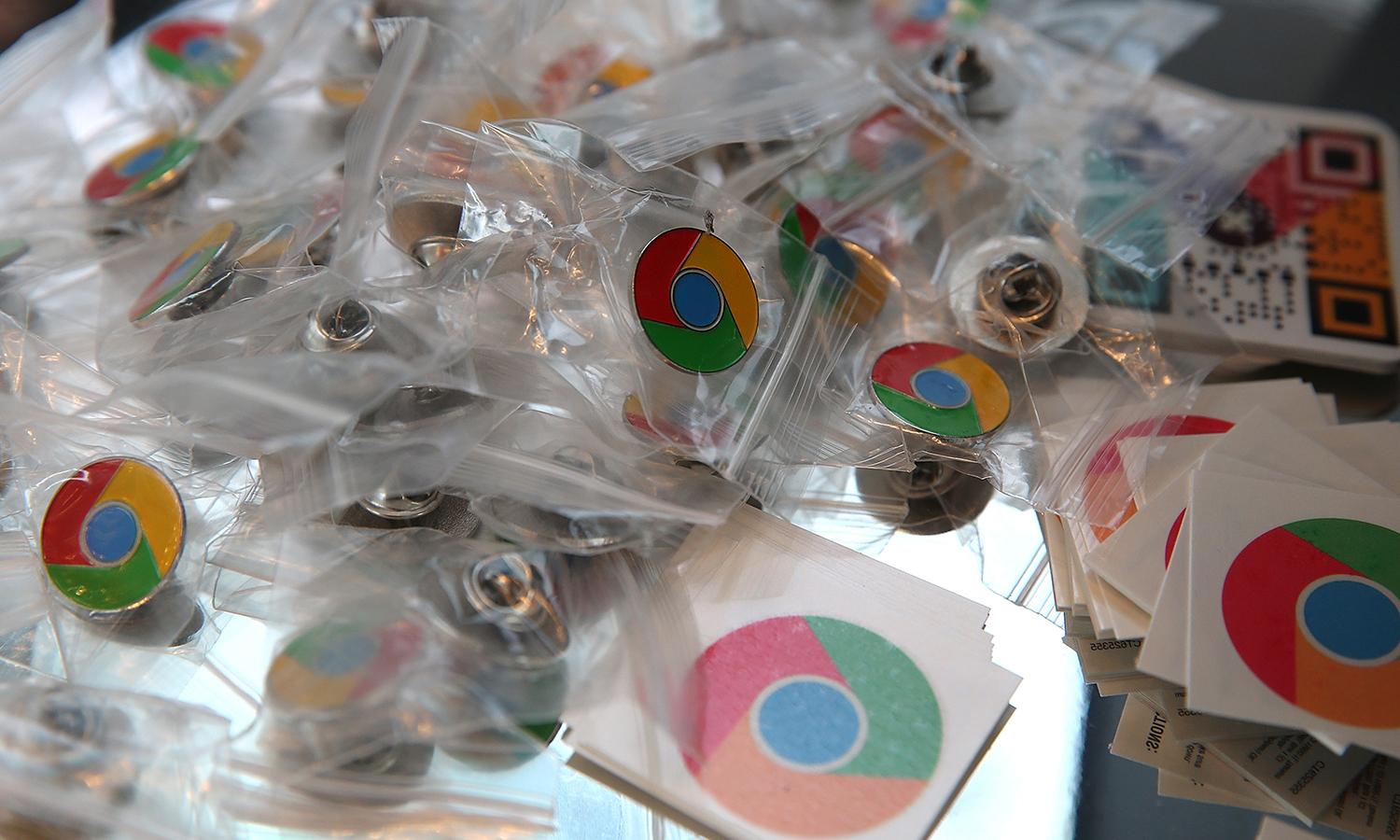 Pins and stickers of the Google Chrome icon